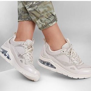 WOMEN'S UNO 2 - BREATHE AND STEP